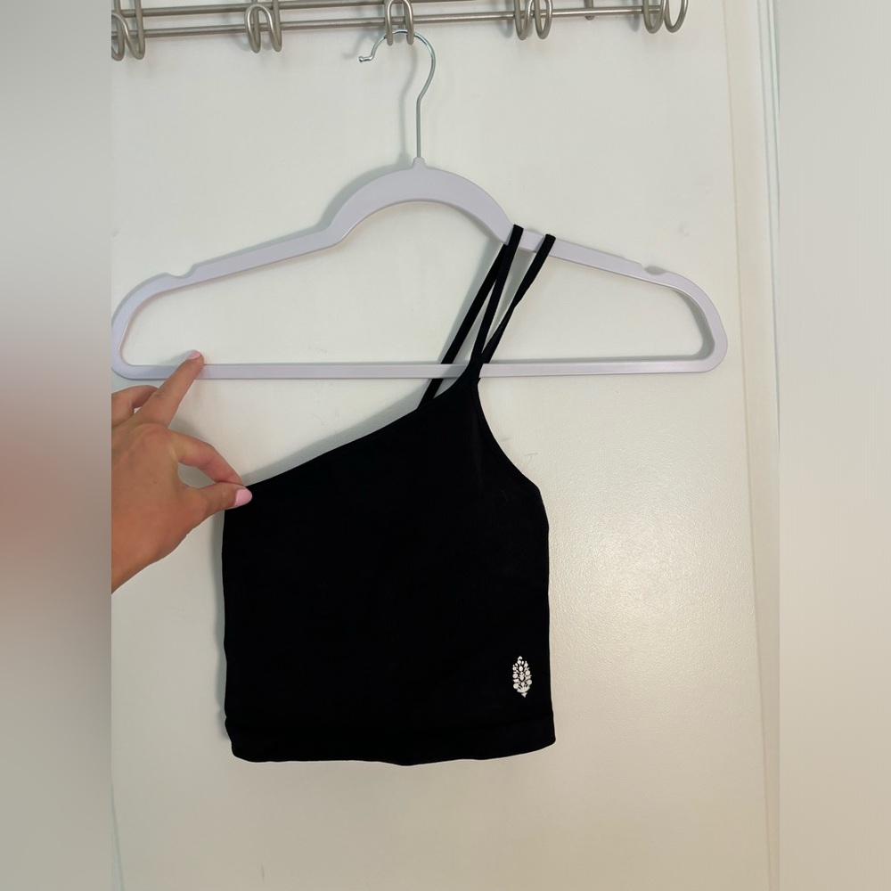 FP Movement Tighten Up Asymmetric Crop